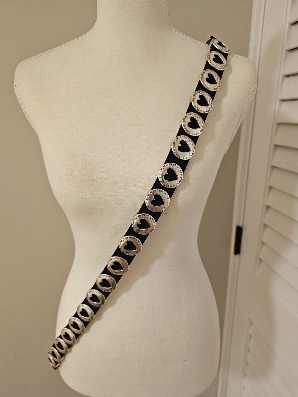 🤎 Handmade Black Leather Concho Belt • 20 Mexican  Silver Tone Heart Conchos •